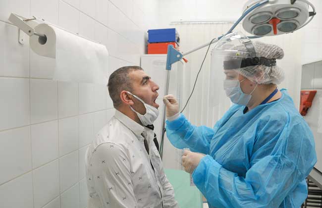 روسيا تسجل  وفاة و, ألف إصابة جديدة بفيروس كورونا