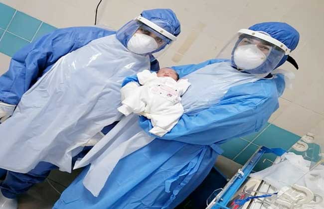 إجراء أول عملية ولادة بمستشفى العزل بجامعة المنصورة| صور