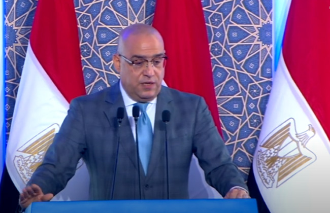 وزير الإسكان مصر ستكون خالية من المناطق العشوائية غير الآمنة بنهاية العام الجاري