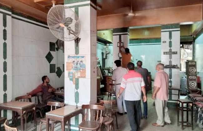 محافظ الشرقية غلق المقاهي المخالفة للإجراءات الاحترازية لمواجهة «كورونا | صور