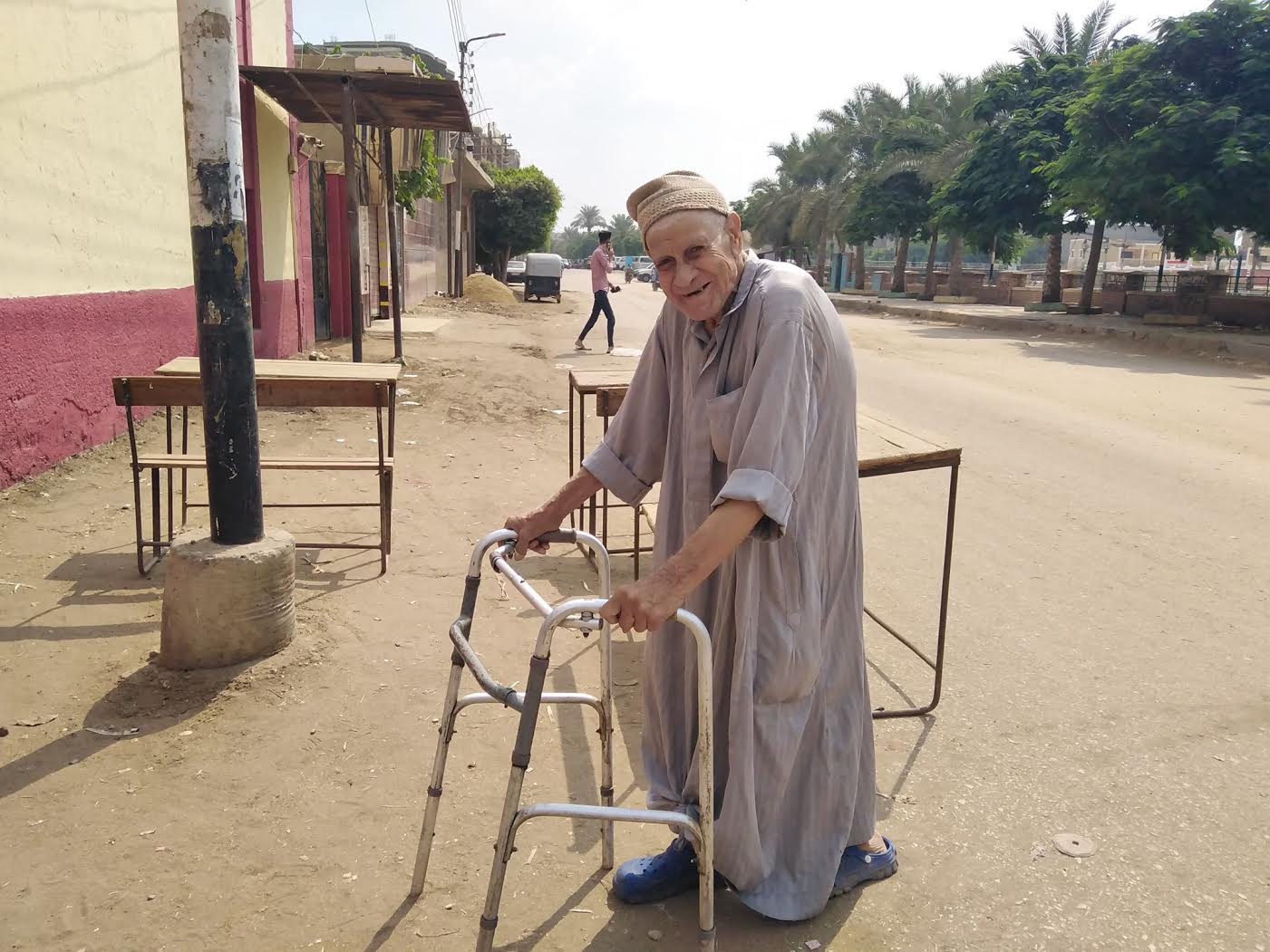 مسن بالشرقية يشارك في إنتخابات الشيوخ