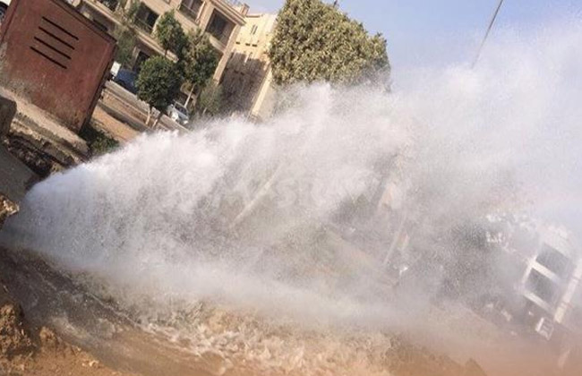 انفجار الماسورة الرئيسية للصرف وراء قطع المياه بمدينة طنطا