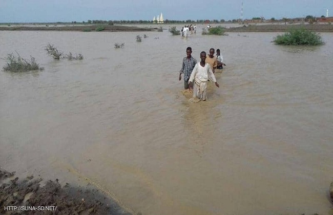 السودان سيول تحاصر مناطق شرق النيل ووالي الخرطوم يقف على الأوضاع ويأمر بحصر الخسائر