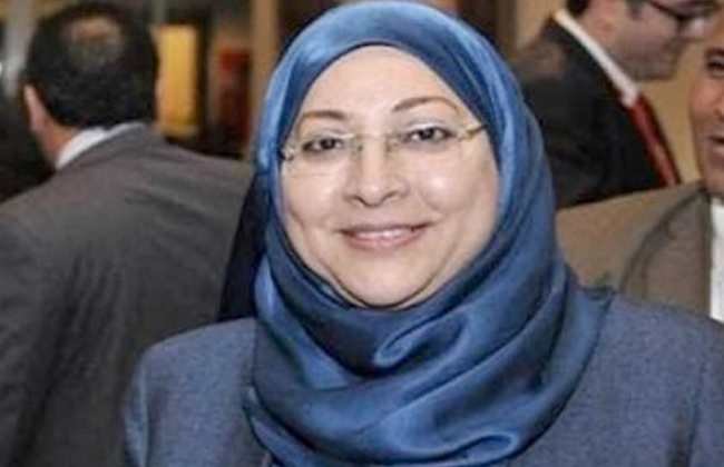 نائب محافظ القاهرة توصي بإنجاز الملفات الخاصة بالتصالح  