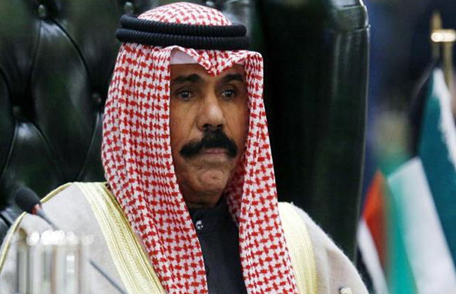 الشيخ نواف الأحمد يؤدي اليمين الدستورية بعد قليل أميرا للكويت