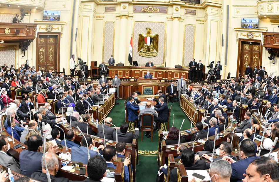 برلماني المواطنون حملوا النواب مسئولية عرض المشكلات وحلها مع الحكومة