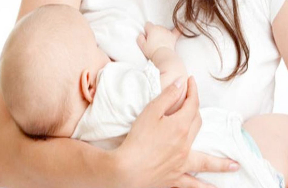 دراسة الرضاعة الطبيعية تسهم في تحسين مناعة الطفل