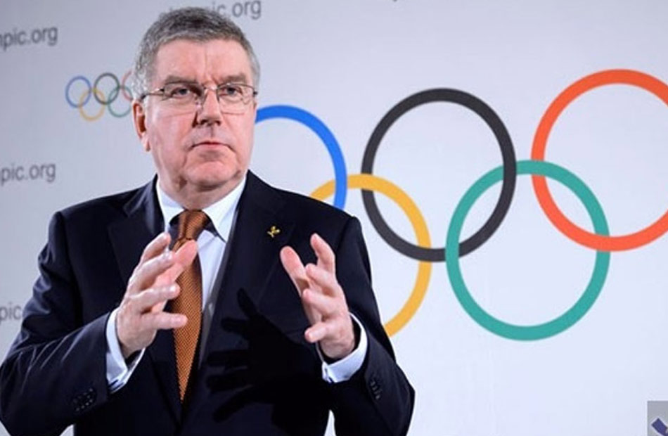 رئيس اللجنة الأولمبية باليابان الأولمبياد في موعده