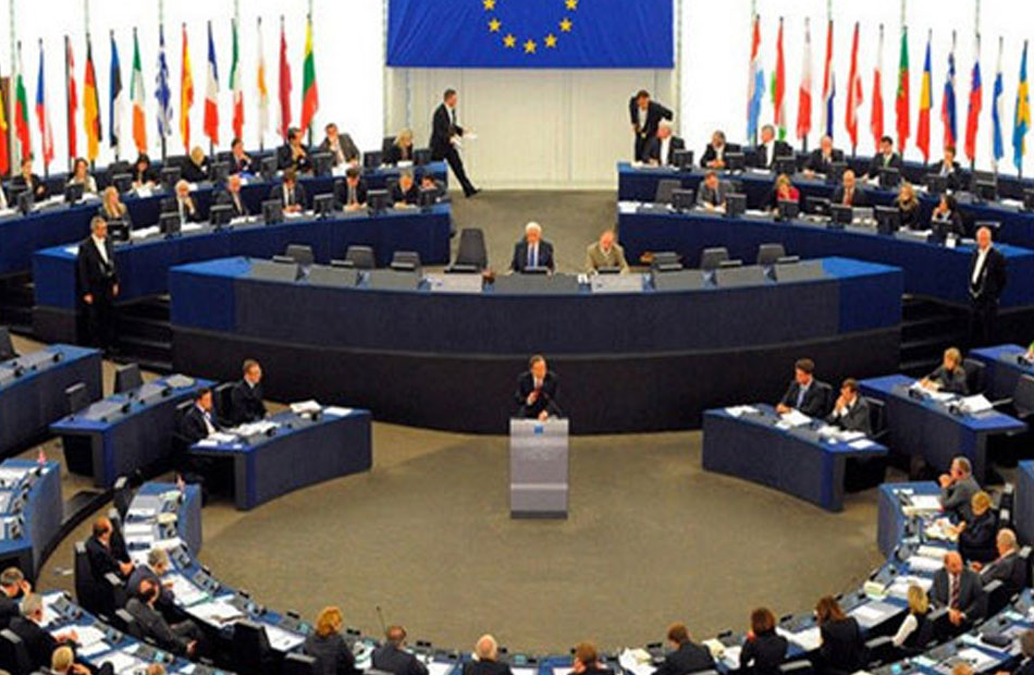 الاتحاد الأوروبي يرحب بالاتفاق الأمريكي  الروسي على تمديد العمل بمعاهدة ستارت