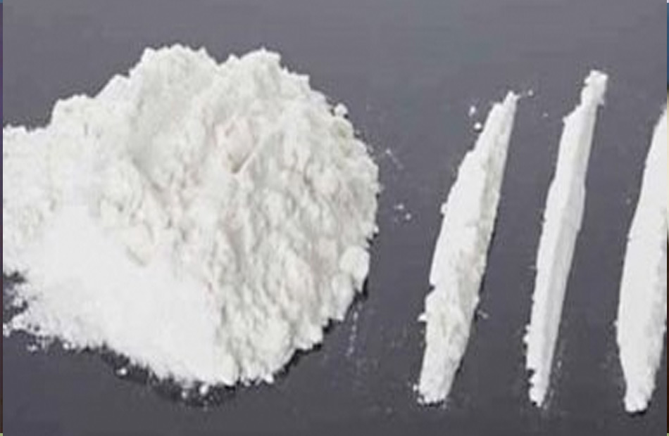 القبض على تاجري مخدرات بحوزتهما كمية من الهيروين في السويس