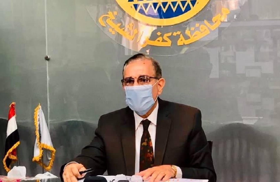 ضبط عدد من المواطنين غير الملتزمين بارتداء الكمامة في كفر الشيخ| صور 