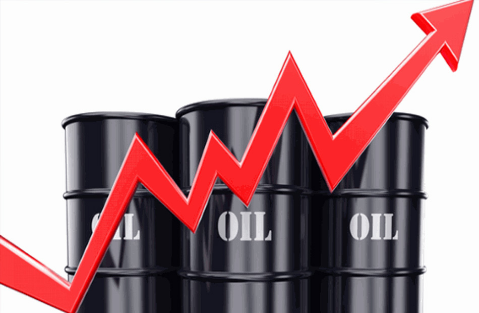 النفط يرتفع لقمة  أسابيع بفضل بيانات قوية من الصين وانتعاش الطلب