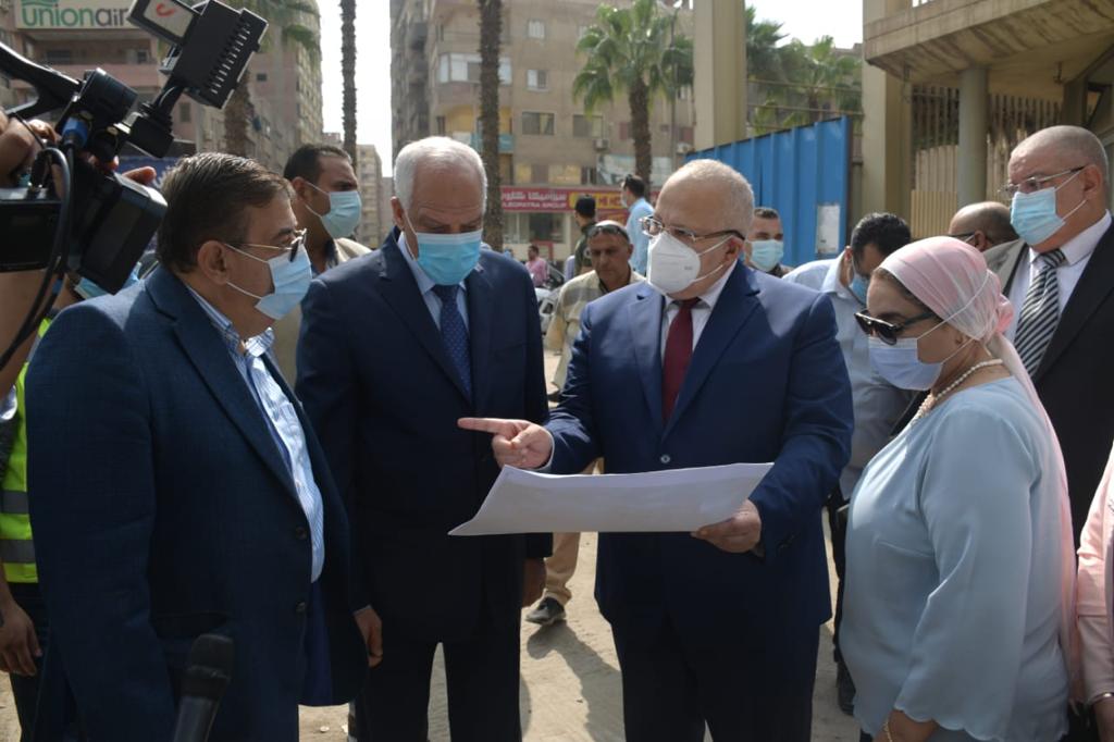 جانب من جولة محافظ الجيزة والدكتورمحمد عثمان الخشت رئيس جامعة القاهرة بمستشفى ثابت ثابت الجامعي 