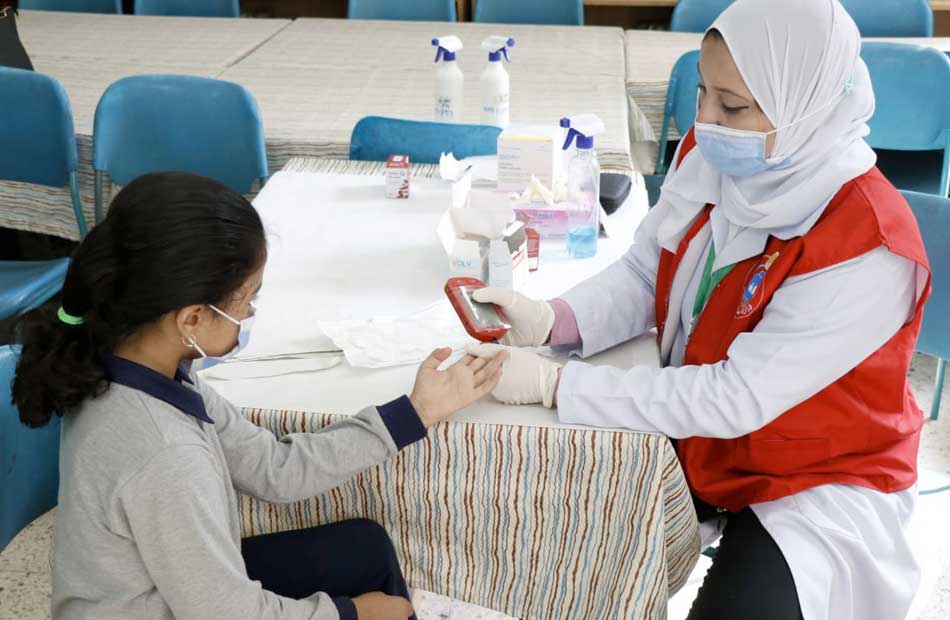 الكشف على  ألف طالب خلال حملة القضاء على أمراض سوء التغذية بالبحيرة