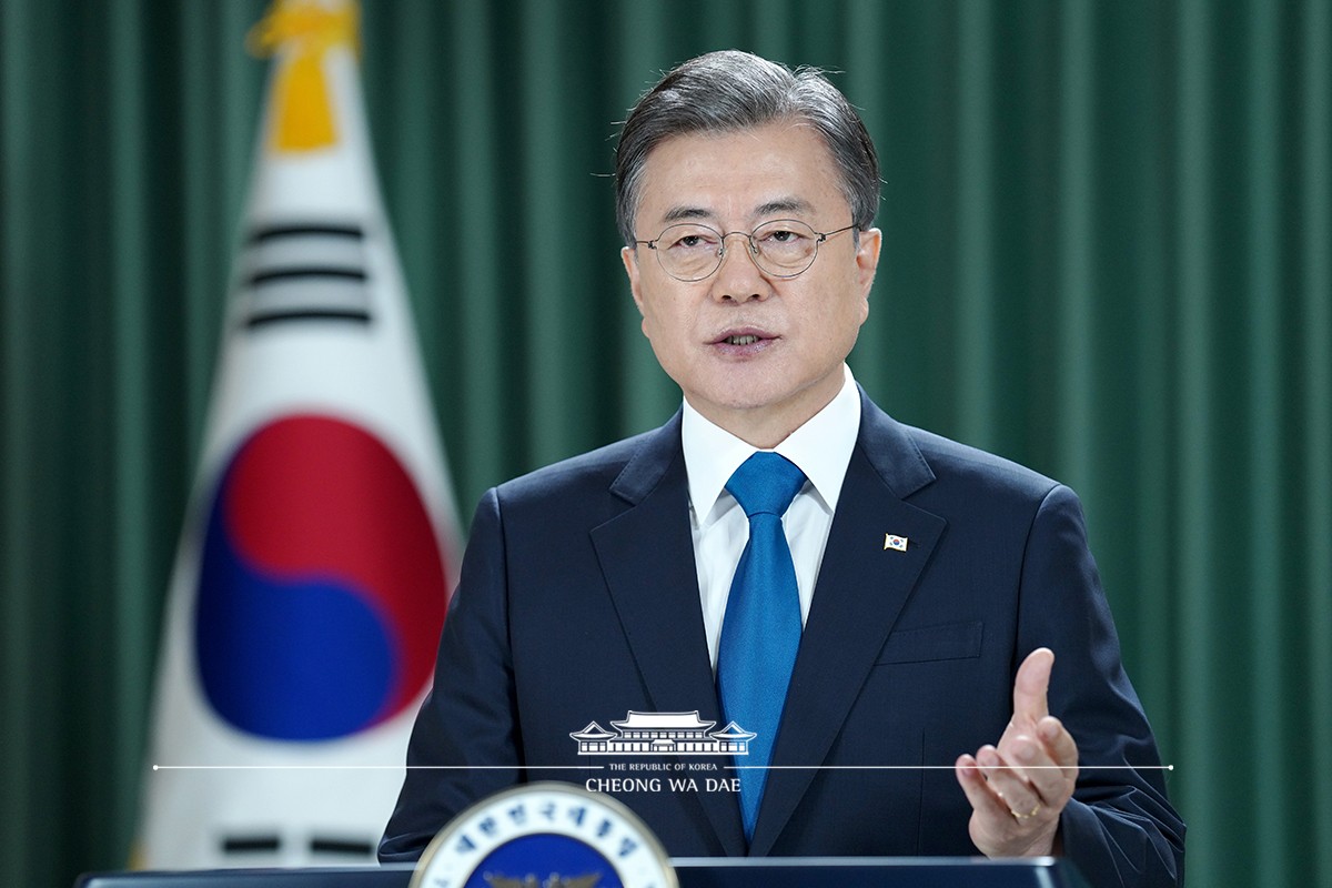 رئيس كوريا الجنوبية يوجه بتشديد إجراءات الدخول لمنع تدفق متحور كورونا أوميكرون