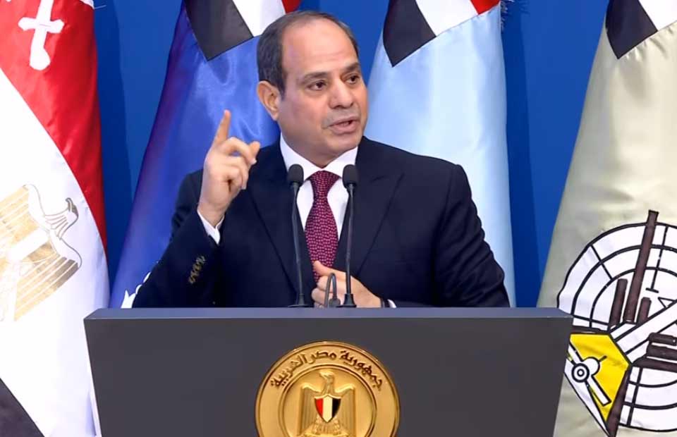 الرئيس السيسي للمصريين لا تسمحوا لأحد أن يفرق بينكم وما قدمتموه للقوات المسلحة لن يُنسى أبدا	