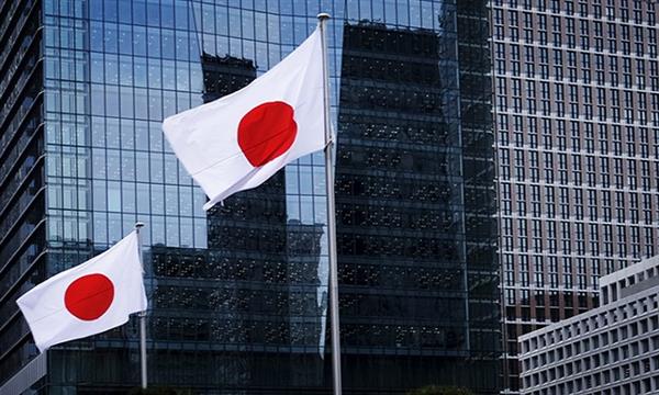 اليابان تتراجع عن قرار الوقف الشامل لحجوزات الرحلات الدولية إلى أراضيها 