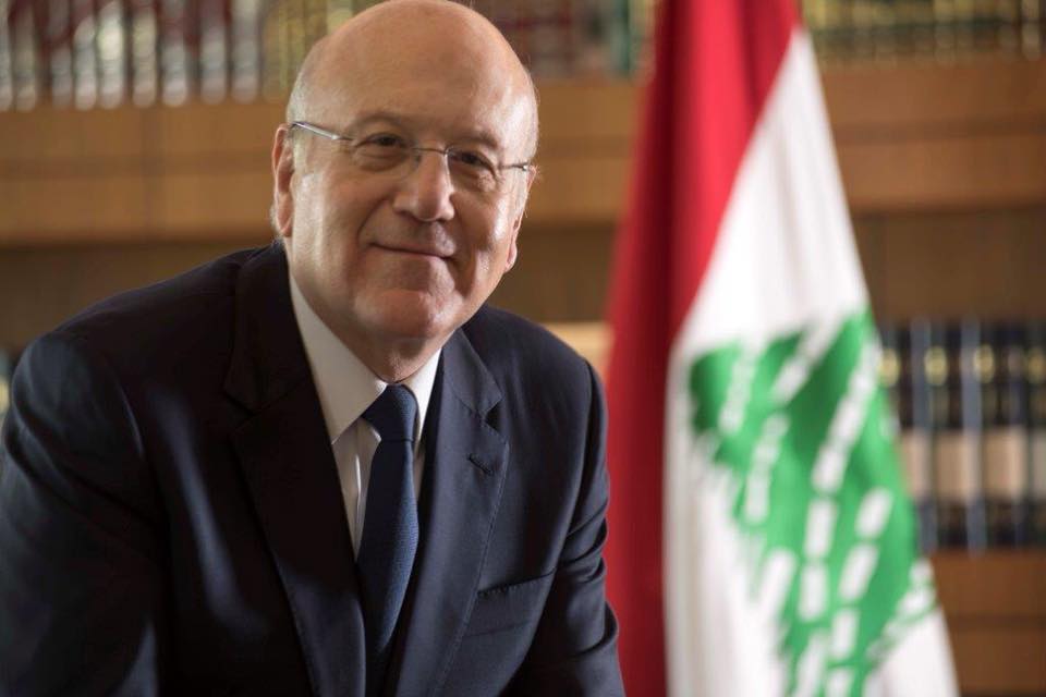 رئيس الحكومة اللبنانية يستقبل وزير خارجية الكويت في مستهل زيارة رسمية لبيروت تستغرق يومين