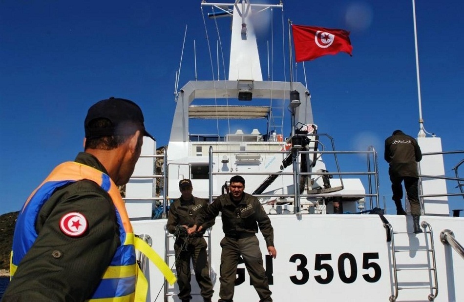 تونس ضبط  مهاجرًا غير شرعي حاولوا عبور الحدود البحرية