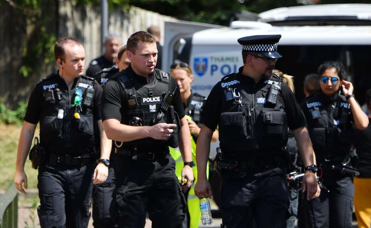 الشرطة البريطانية تعتقل شخصين على خلفية حادث حصار كنيس يهودي بأمريكا