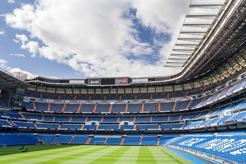 ريال مدريد يحصل على قرض بدون ضمانات لتطوير ملعب سانتياجو برنابيو