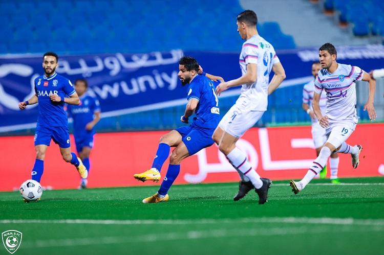 استئناف منافسات الدوري السعودي غدًا بمواجهتين مؤجلتين