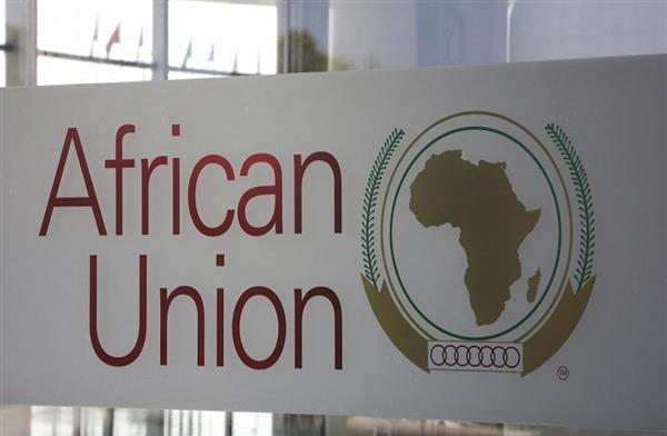 الاتحاد الإفريقي يعد دليلا تدريبيا لتعميم ونشر قيم الديمقراطية وحقوق الإنسان