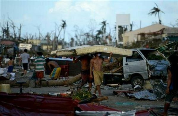 حصيلة قتلى الإعصار  راي  في الفلبين ترتفع إلى  شخصًا