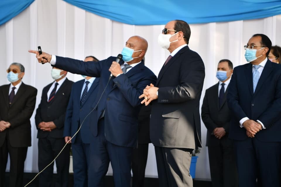 افتتاح الرئيس السيسي سلسلة من المشروعات القومية الجديدة في محافظة قنا