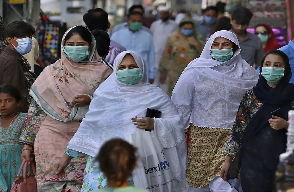 مركز القيادة والعمليات الباكستاني يحذر من انتشار الموجة الخامسة لفيروس كورونا