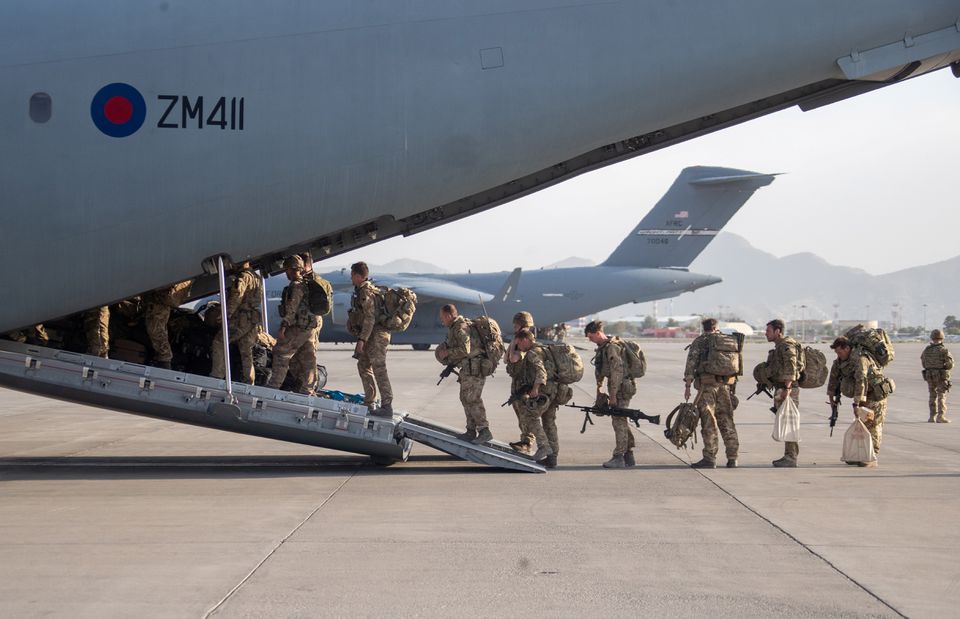 دبلوماسي بريطاني أوجه قصور فادحة خلال عملية الإجلاء من مطار كابول