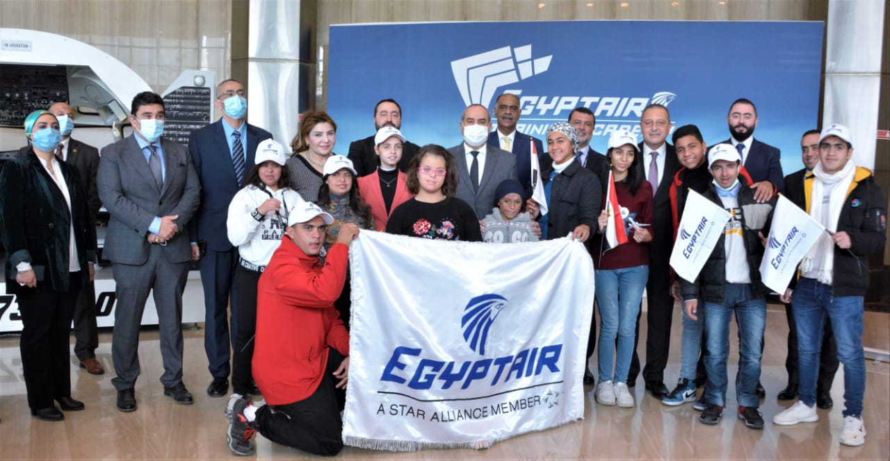 مصر للطيران تستضيف أطفال  قادرون باختلاف  وتنظم لهم رحلة للأقصر| صور