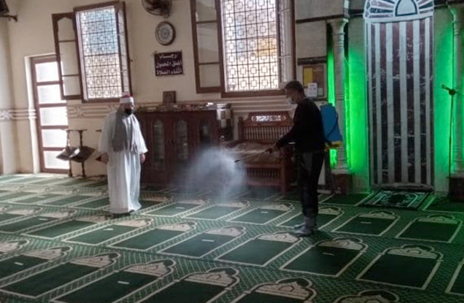 الأوقاف تواصل تعقيم المساجد في مواجهة فيروس كورونا| صور - بوابة الأهرام
