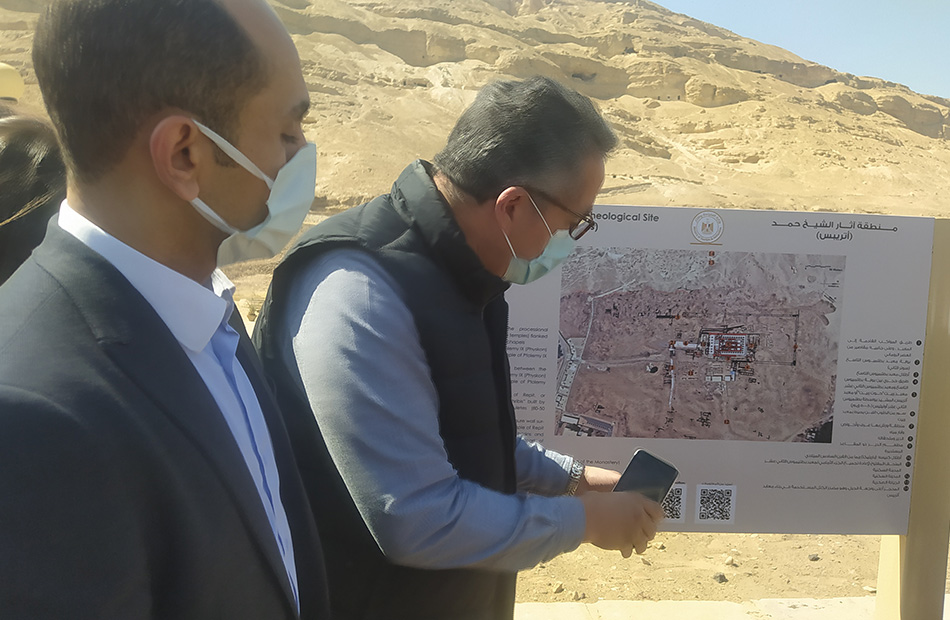 وزير الآثار زيارة منطقتى أتريبس ومقابر الحواويش بسوهاج مجانا لمدة شهر| صور 