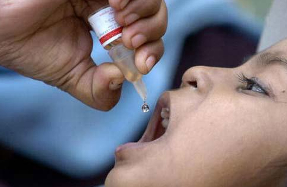 انطلاق حملة تطعيم شلل الأطفال بأسوان غدًا