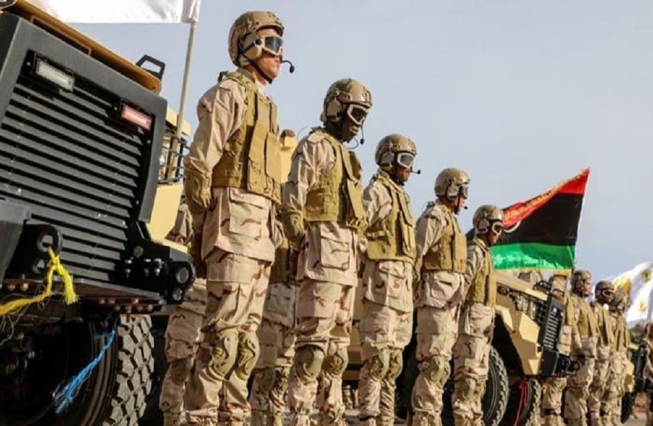 المجلس الرئاسي ورئيس الحكومة فى ليبيا يبحثان مع لجنة  توحيد الجيش 
