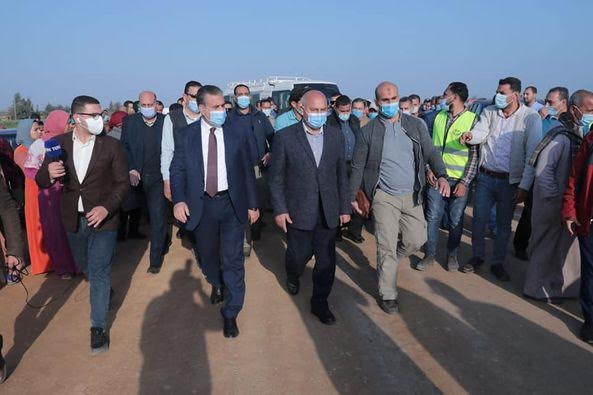 وزير النقل يتابع أعمال سكة حديد "كفر داود - السادات"