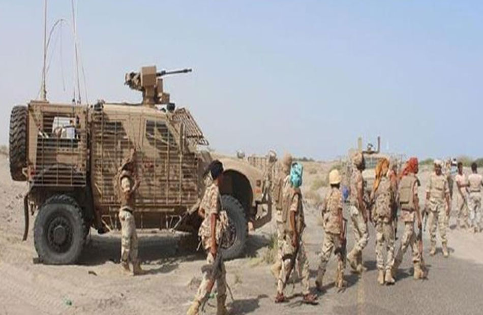 الجيش اليمني يهاجم مواقع ميليشيا الحوثي بتعز جنوب غربي اليمن