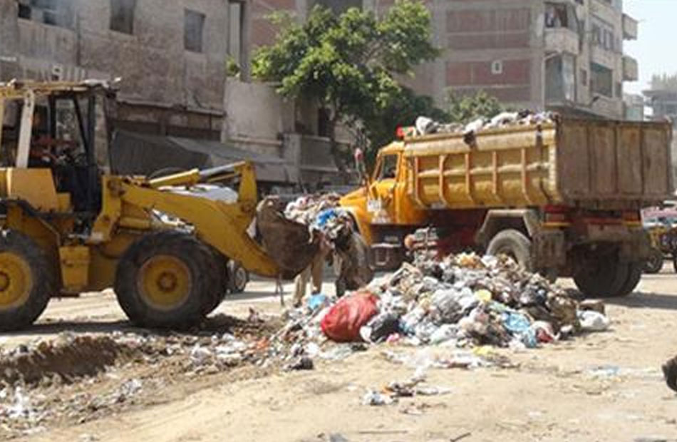 رفع  طن قمامة من مركز كوم حمادة