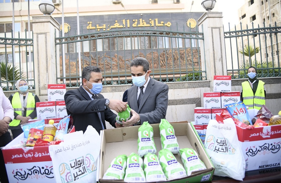 محافظ الغربية يتفقد قوافل صندوق تحيا مصر للسلع الغذائية | صور