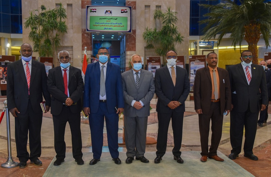 «العربية للتصنيع تستقبل وفد منظومة الصناعات الدفاعية السودانية وترحب بالتعاون وتبادل الخبرات| صور