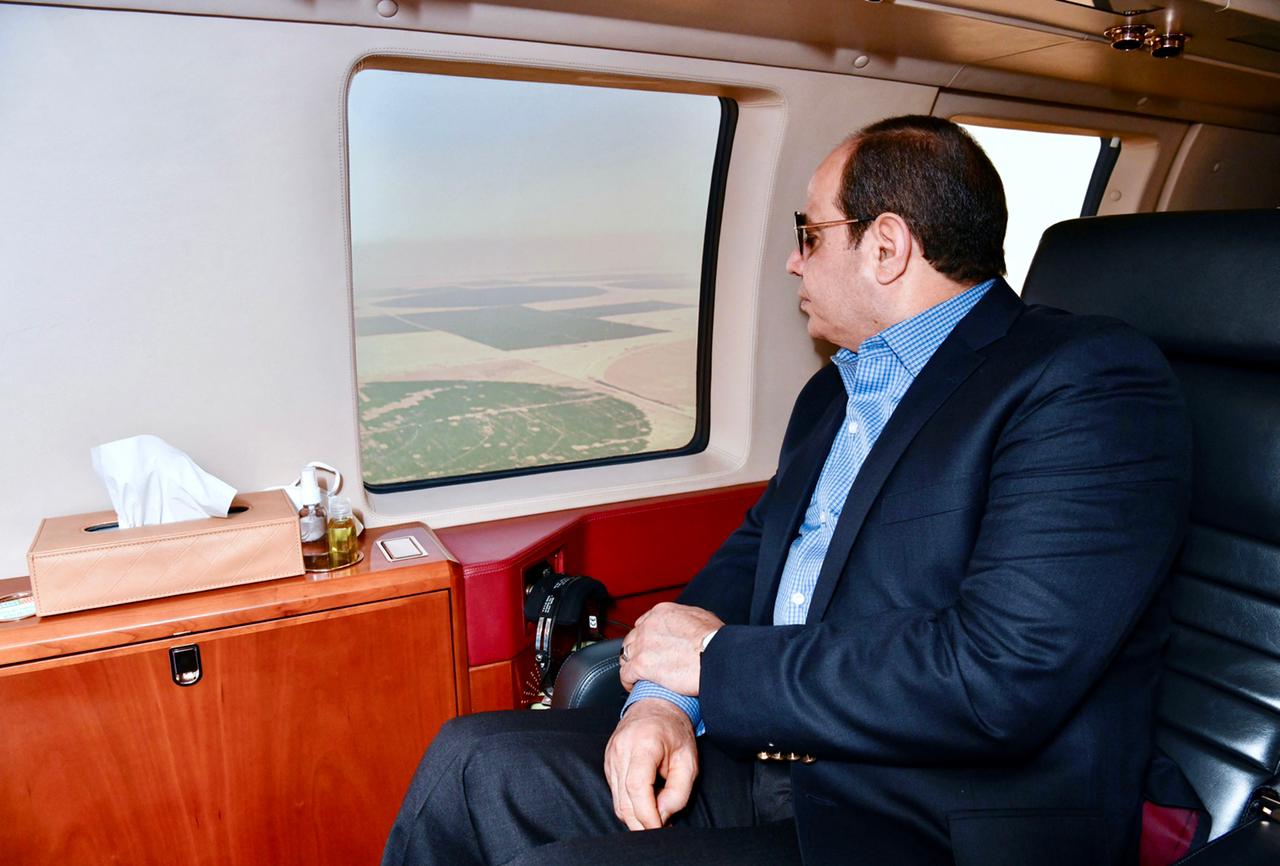 الرئيس السيسى خلال تفقده مشروع مستقبل مصر 