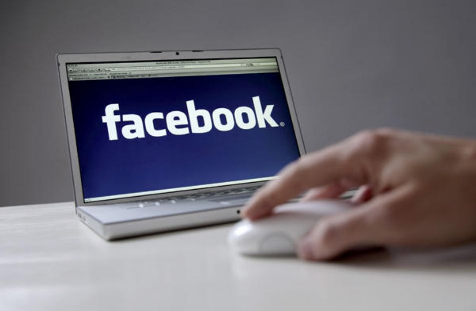 أسرع حاسوب في العالم فيسبوك تعلن عن جهاز ;ميتافيرس; العملاق