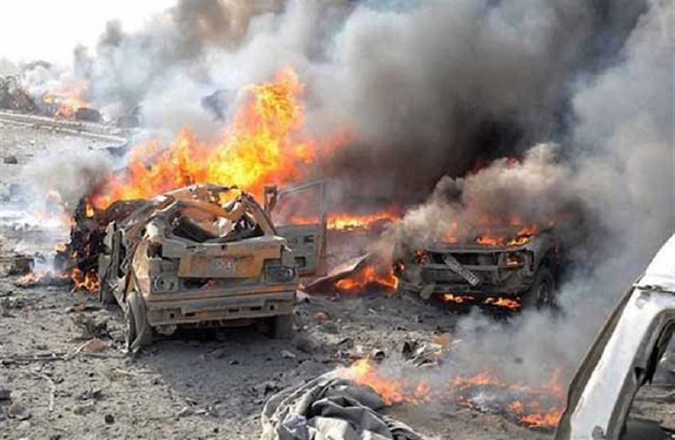 مقتل وإصابة  شخصا في انفجار سيارة مفخخة شمال أفغانستان