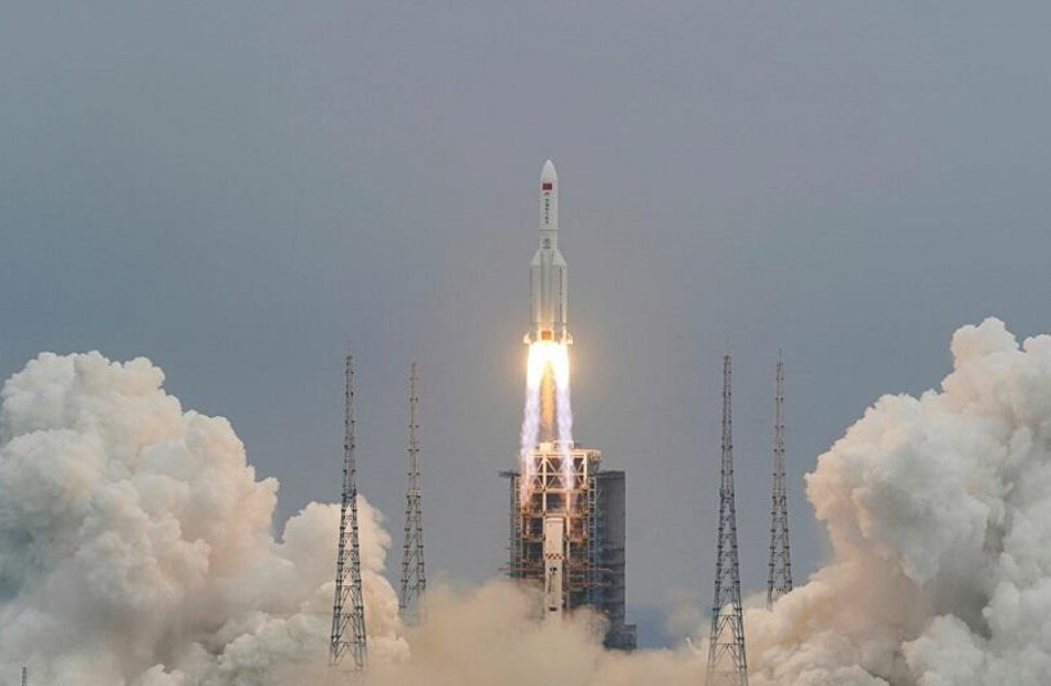  وكالة الفضاء الأوروبية تتوقع دخول حطام الصاروخ الصيني المجال الجوي للأرض الأحد المقبل
