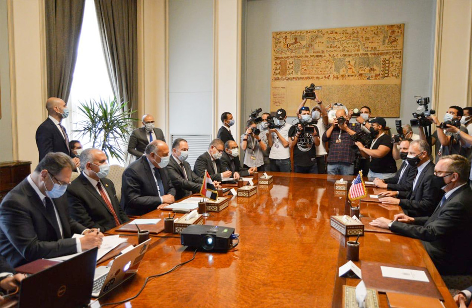 وزيرا الخارجية والري مصر مازالت تأمل في التوصل لاتفاق حول سد النهضة قبل صيف العام الجاري | صور