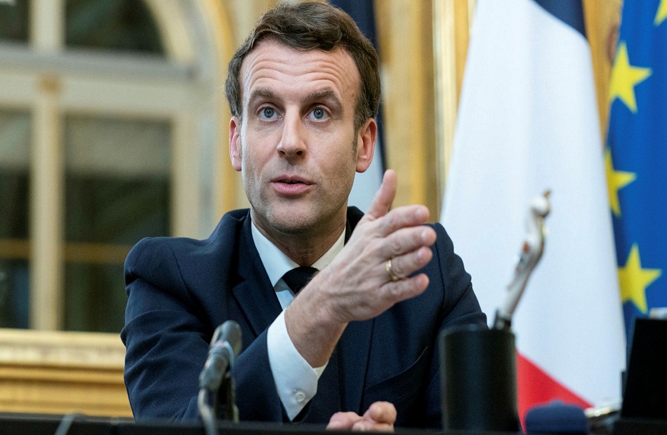 الرئيس الفرنسي يدعو رئيس وزراء بريطانيا إلى احترام اتفاق بريكسيت