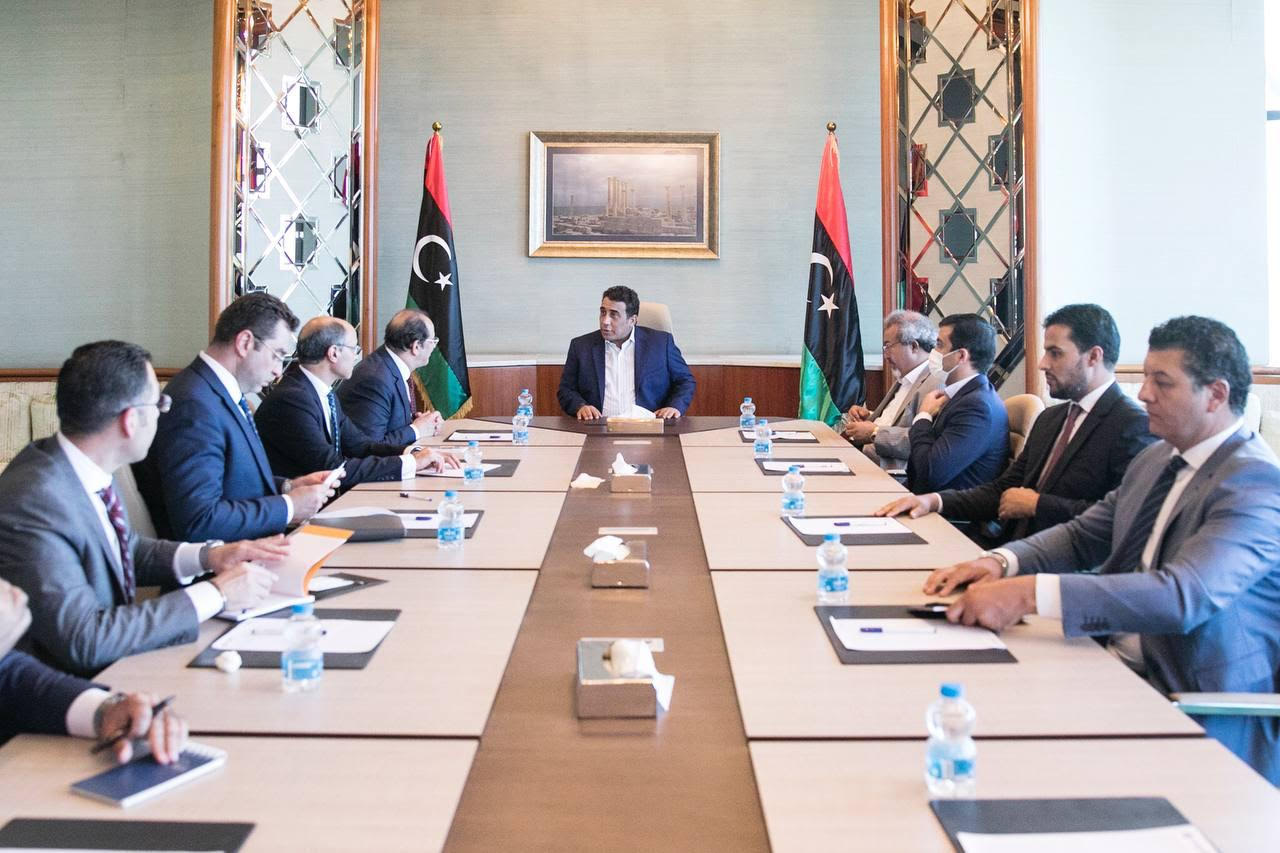 الوزير عباس كامل ينقل لـ  الدبيبة و المنيفي  تأكيد الرئيس السيسي دعم مصر لاستقرار ليبيا
