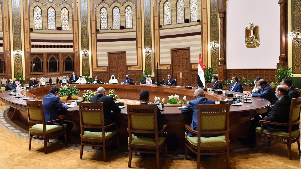 الرئيس السيسي يؤكد حرص مصر على تعزيز دور الإعلام العربي والوطني 
