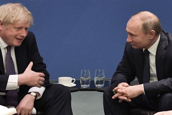 رئيس الوزراء البريطاني الأسبق: بوتين هدد بقتلي بصاروخ 